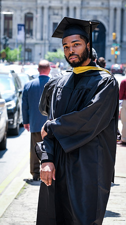 ArtThruThe EyeOvRa Photography Graduation Philly